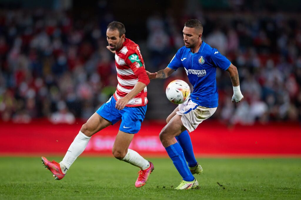 nhan-dinh-soi-keo-girona-vs-getafe-luc-03h00-ngay-15-2-2025-1