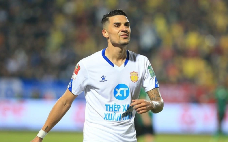 Bạn thân Xuân Son mặc kệ lời mời của CLB Thái Lan, quyết phục vụ cho ‘ông lớn’ V.League