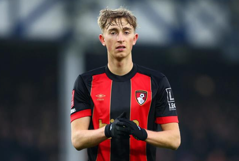 Chelsea muốn ‘trói chân’ Dean Huijsen bằng hợp đồng siêu dài hạn