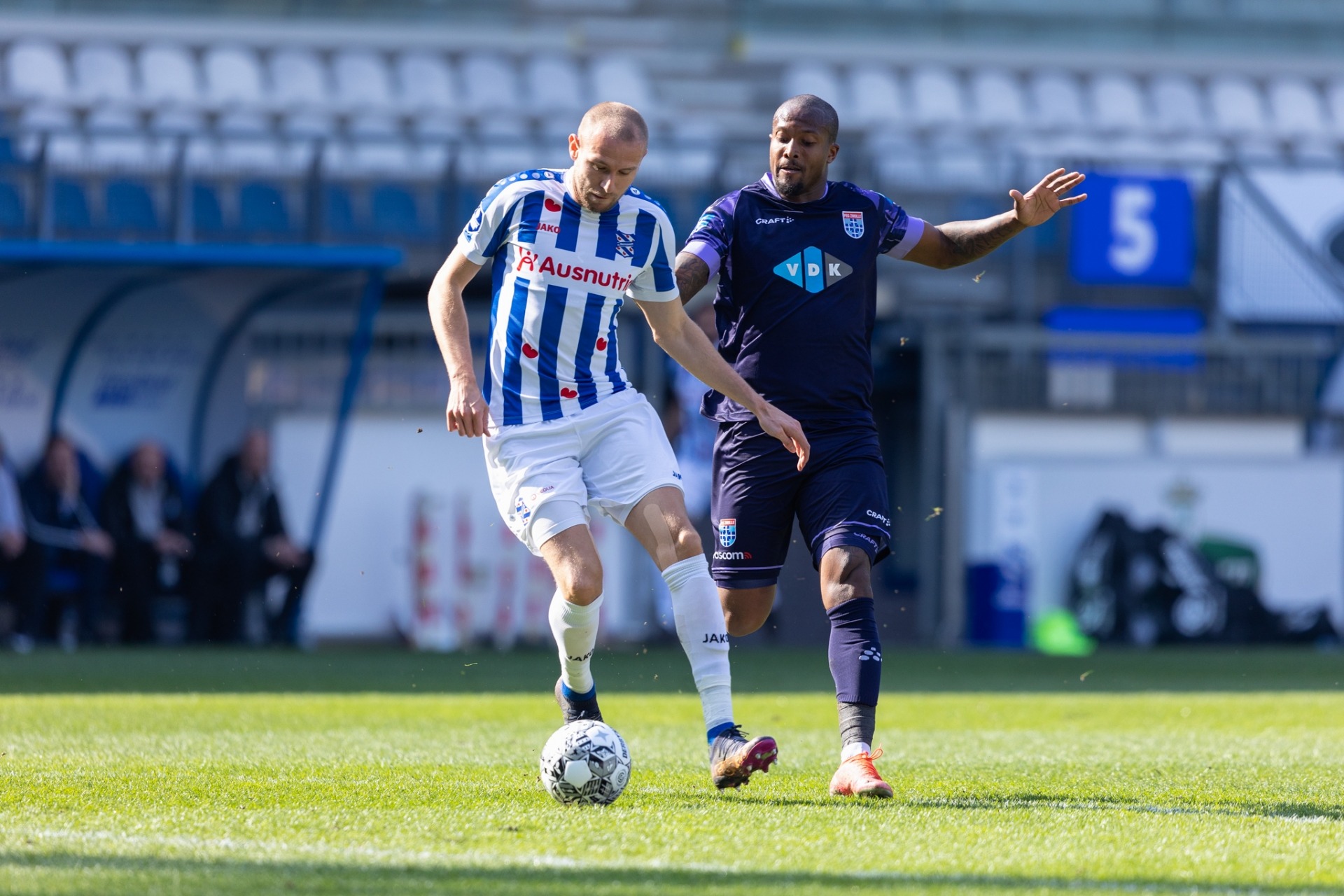 Nhận định soi kèo Zwolle vs Heerenveen lúc 02h00 ngày 29/11/2025